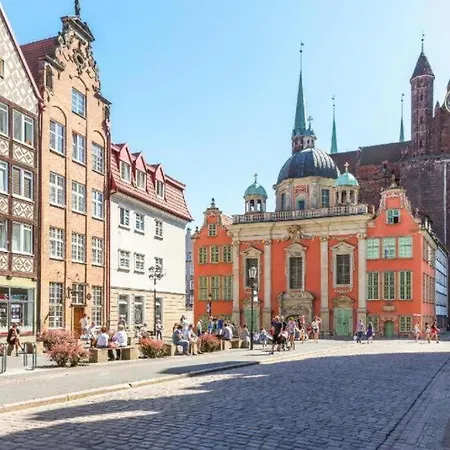 Urban Nest - Szafarnia 5 *