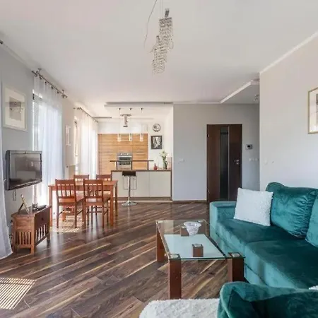 Urban Nest - Szafarnia 5 * גדנסק